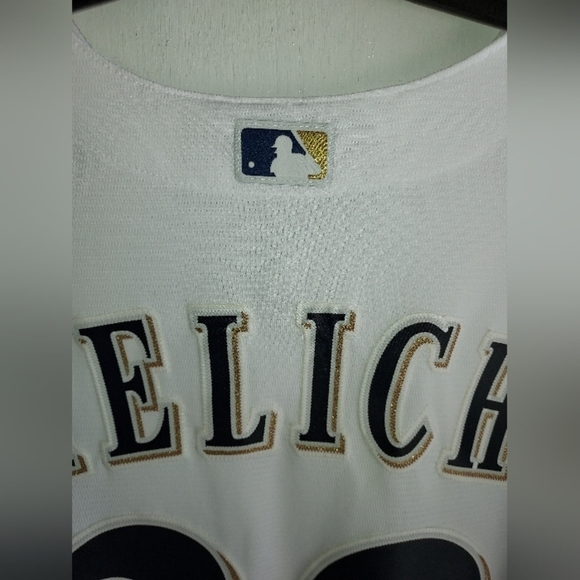 Majestic MLB Brewers Christian Yelich white jersey - Picture 6 of 15